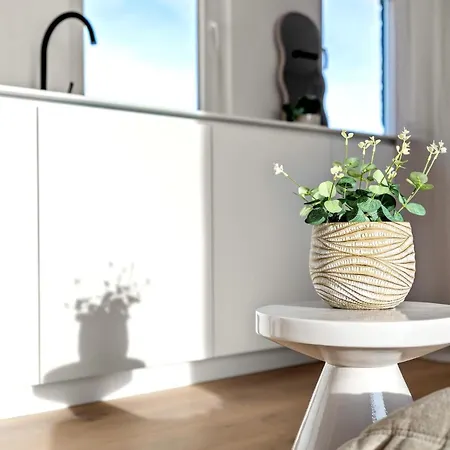 Trendy With Seaside Patio Ostende